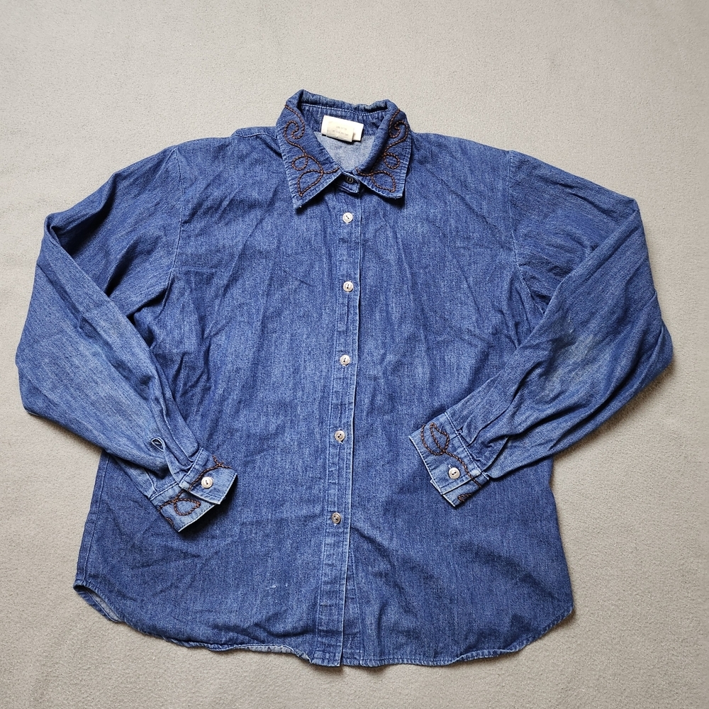 Vintage Lucille Jean Shirt With Embroidery And Shoulder Pads.